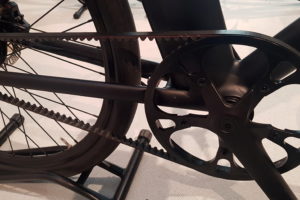  COWBOY E-Bike Citybike Riemen
