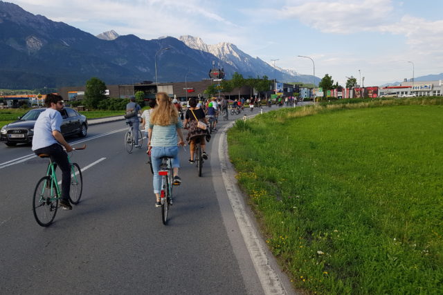 Critical Mass Innsbruck – Protestfahrt mit Alpen-Panorama
