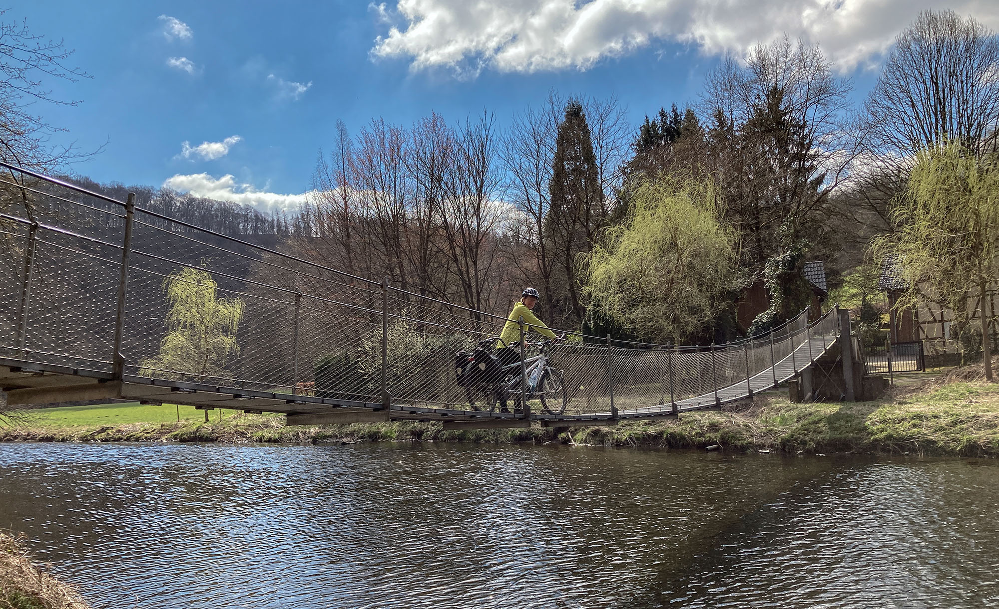 Hängebrücke über die Nister