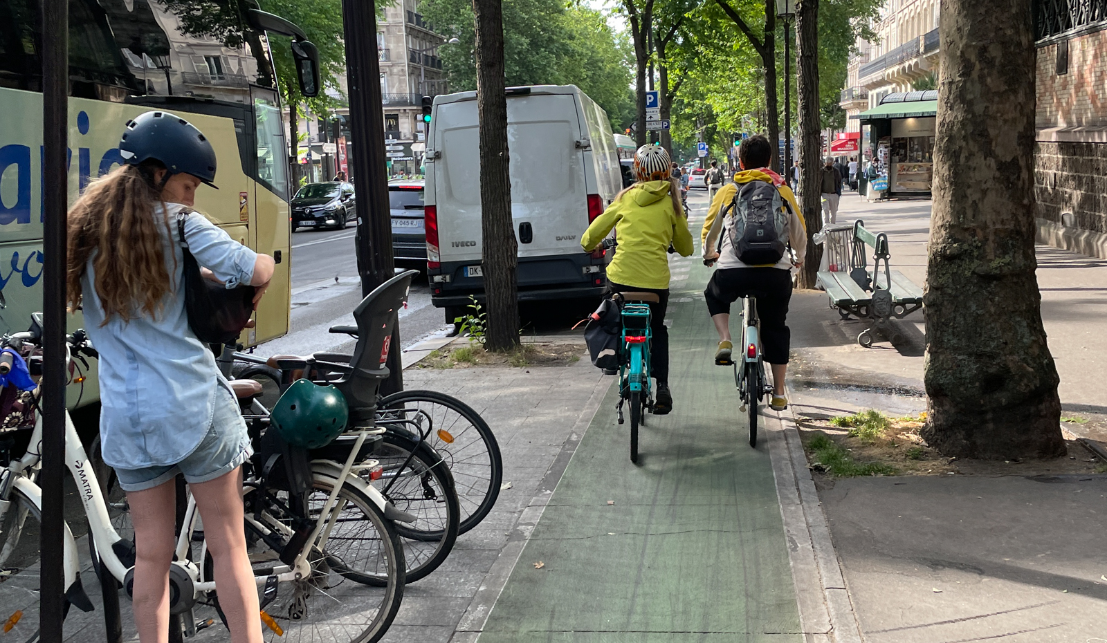 enge Radwege in Paris